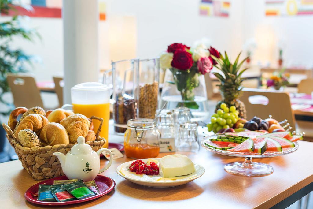 Bed & Breakfast Rotes Haus Юберлінген Екстер'єр фото